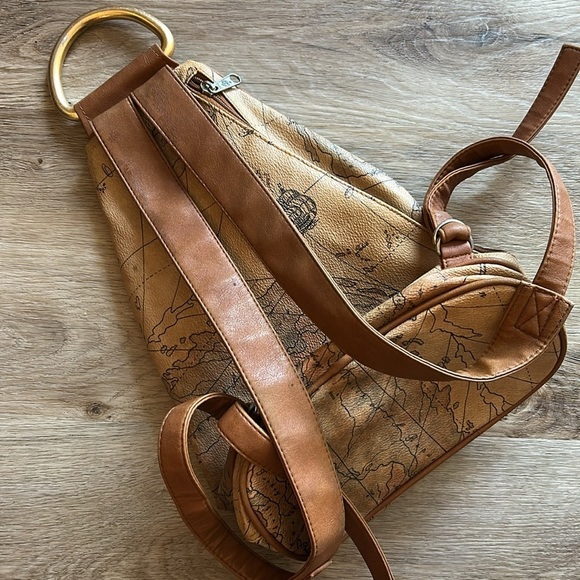 Vintage 90s Antique World Map Backpack Faux Leather 5 Pockets Tan Brown - Picture 4 of 15
